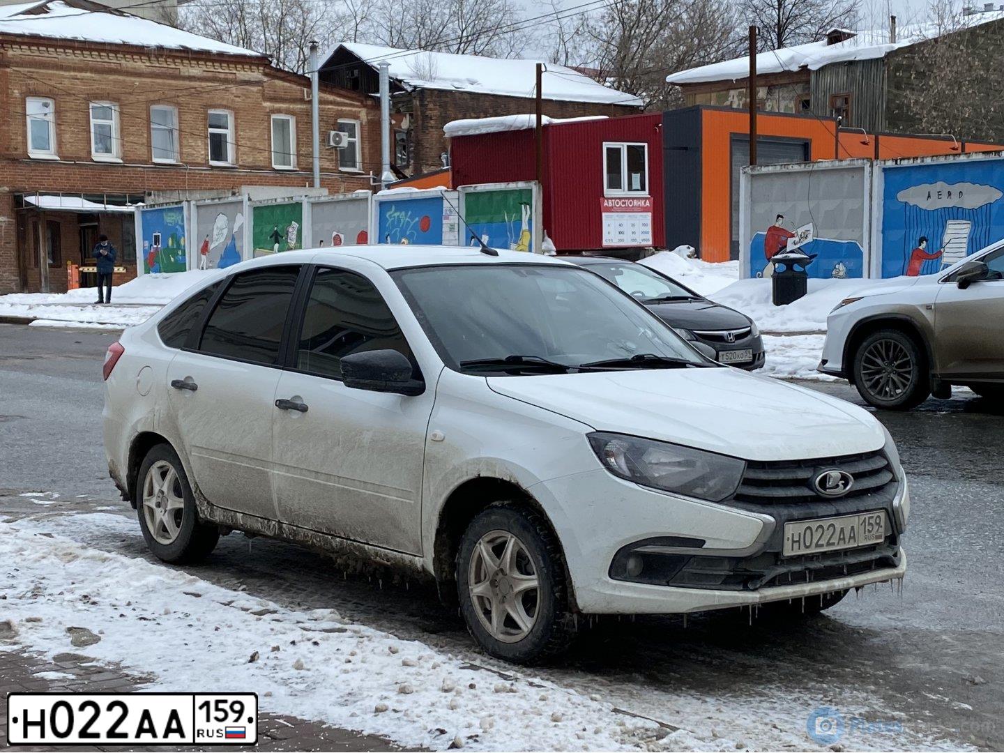 Фото автомобиля LADA 2191 GRANTA, 2020 — госномер Н022АА159. Цвет: Белый