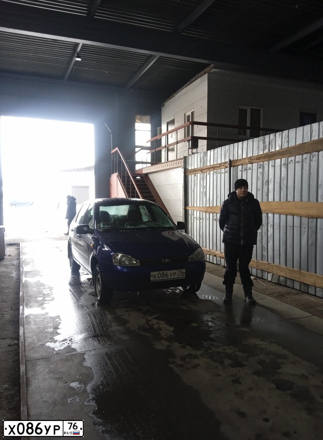 Фото автомобиля LADA 1118 KALINA, 2011 — госномер А209УМ69. Цвет: синий