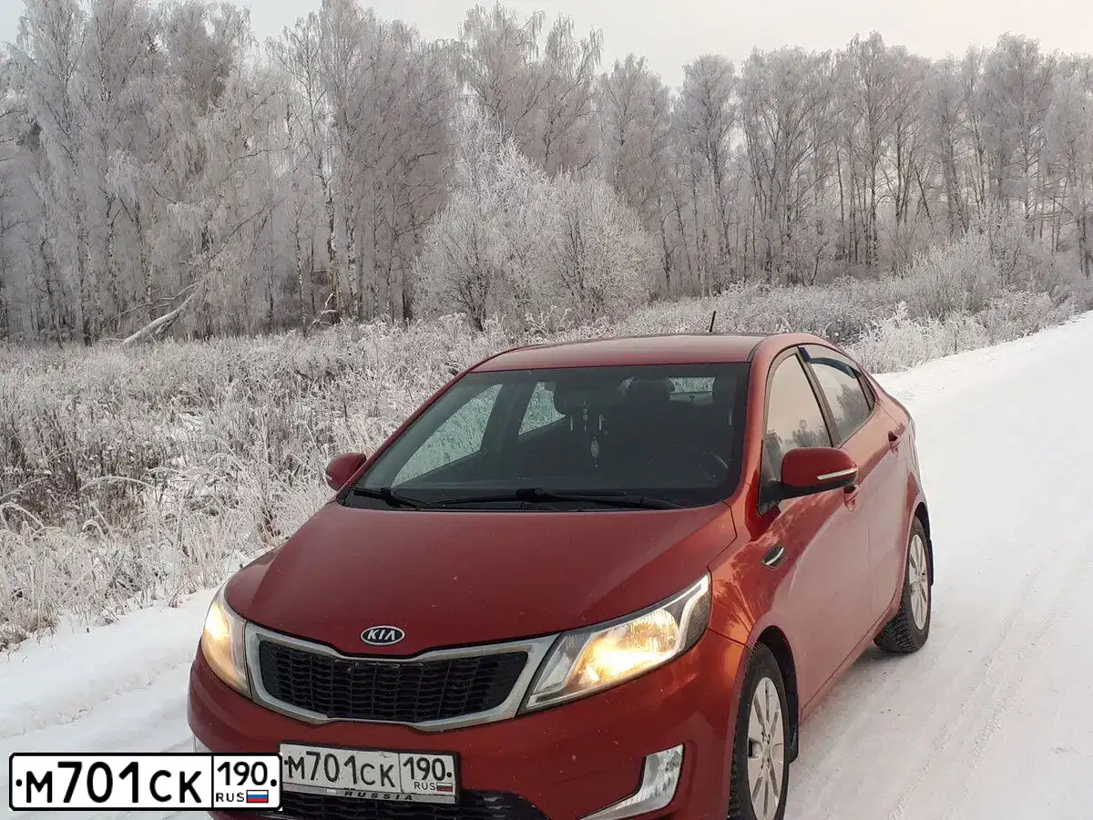 Фото автомобиля KIA RIO, 2011 — госномер У553ТО71. Цвет: Красный