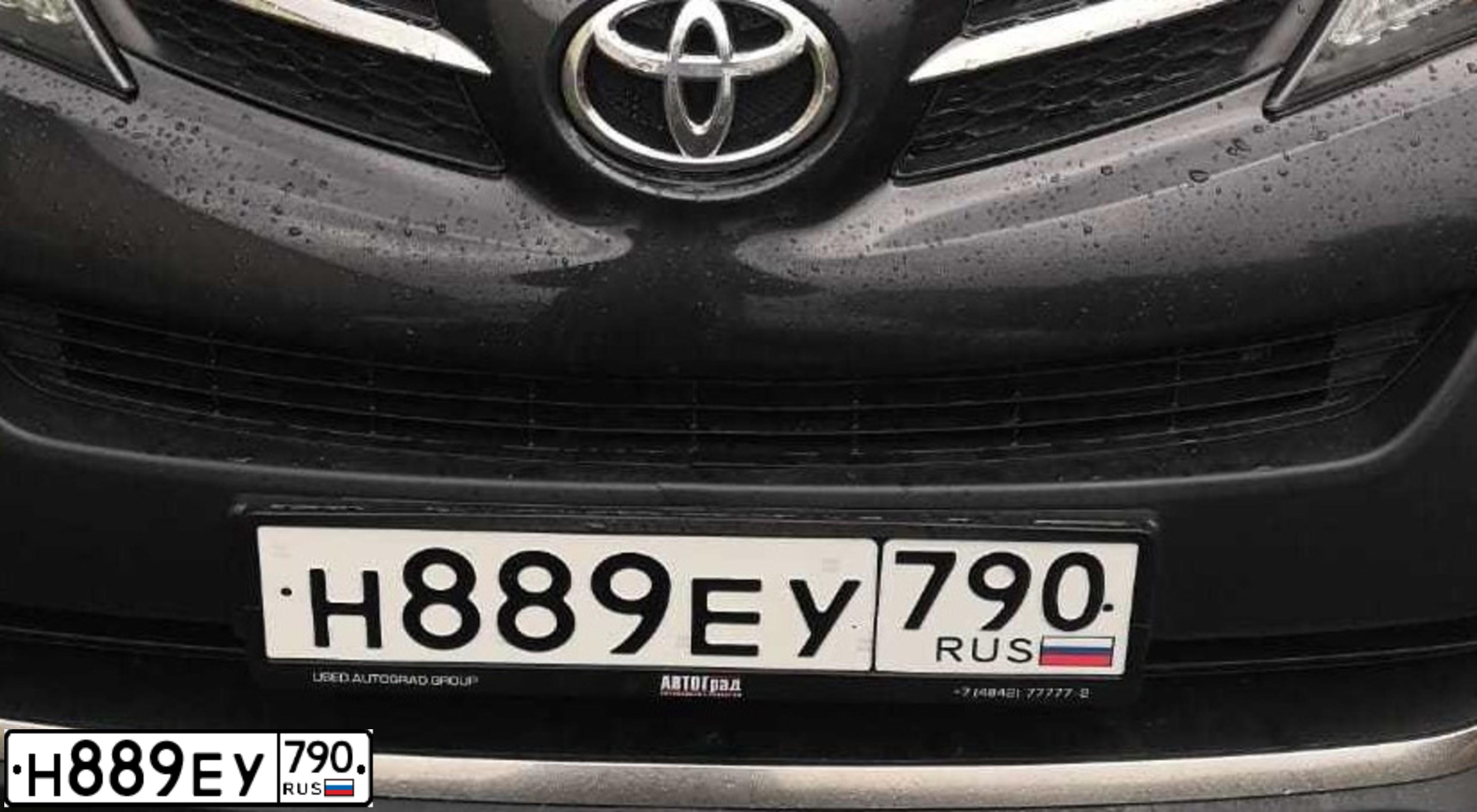Фото автомобиля TOYOTA RAV4, 2013 — госномер Н429ТМ40. Цвет: ЧЕРНЫЙ