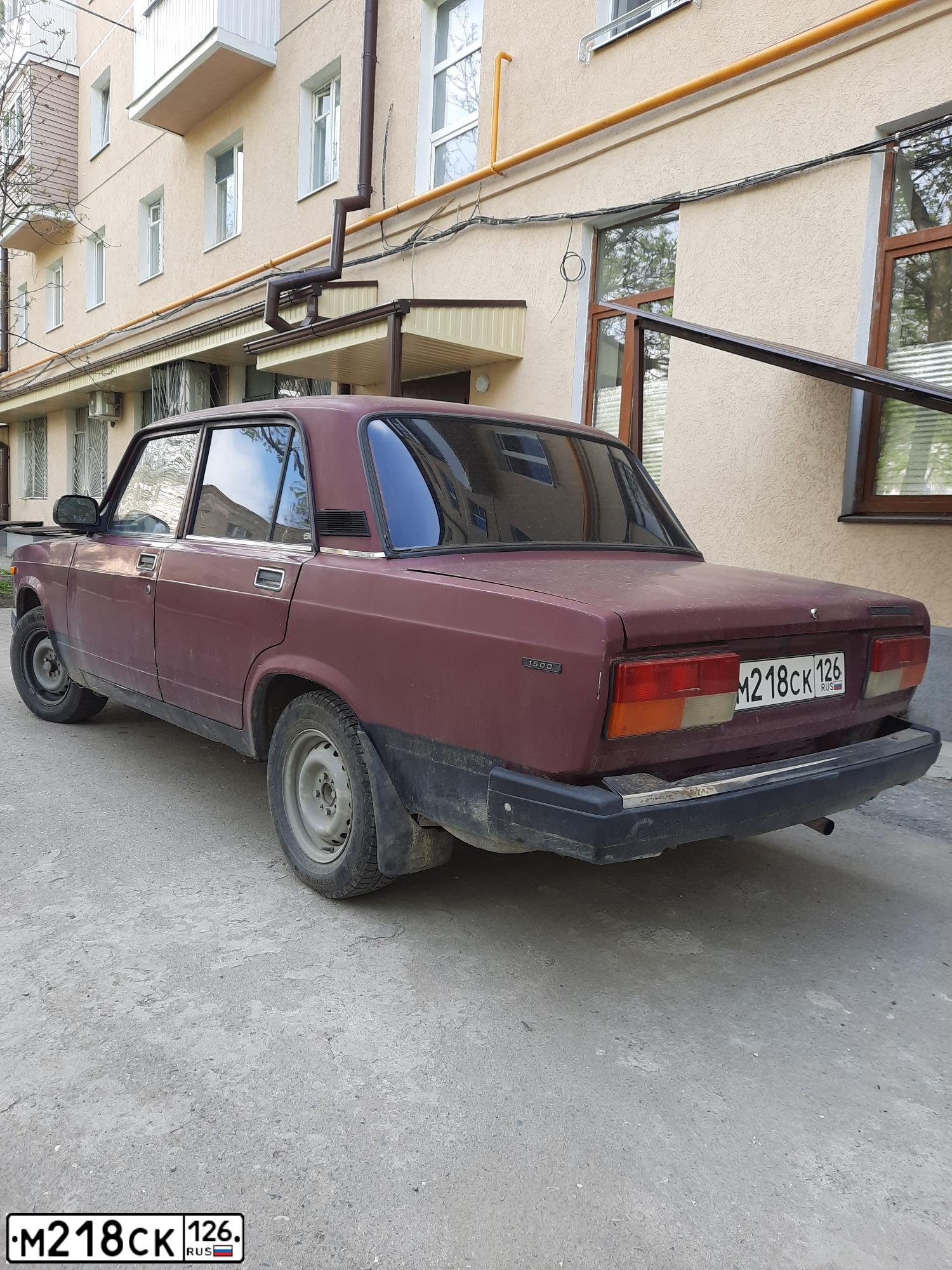 Фото автомобиля ВАЗ 21074, 2002 — госномер М218СК126. Цвет: ТЕМНО-БОРДОВЫЙ