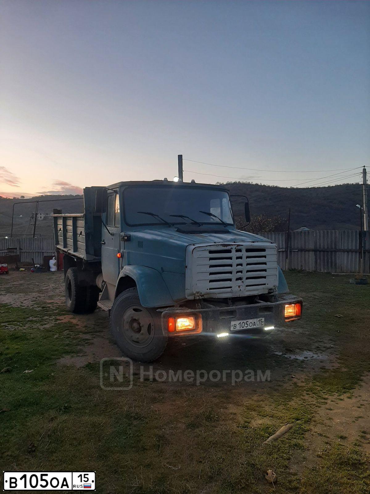 Фото автомобиля ZIL MMZ 4506 /4X2/, 1997 — госномер Р606МУ64. Цвет: синий