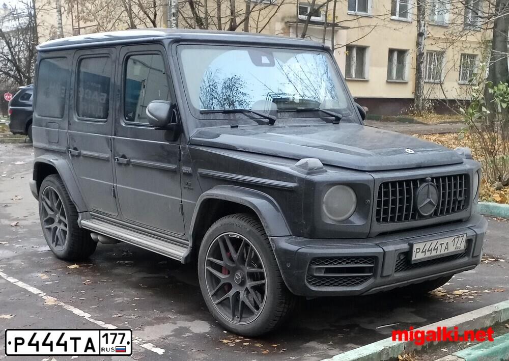 Фото автомобиля MERCEDES-BENZ G-CLASS АМG G 63, 2020 — госномер Р444ТА177. Цвет: ЧЕРНЫЙ
