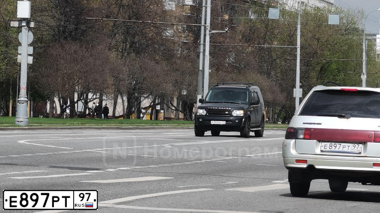 Фото автомобиля LADA 2111, 2004 — госномер Е897РТ97. Цвет: СЕРЕБРИСТО-БЕЖЕВЫЙ