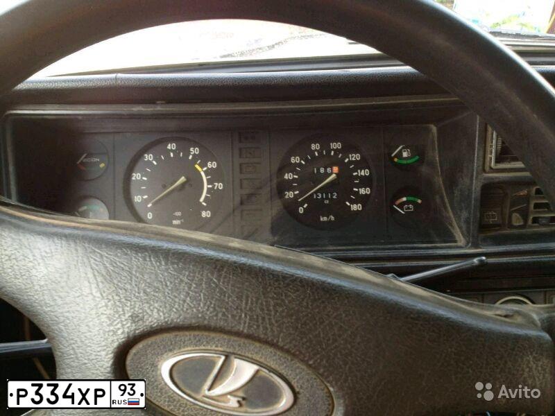 Фото автомобиля LADA 2104, 2000 — госномер Е831ТХ93. Цвет: БЕЛЫЙ
