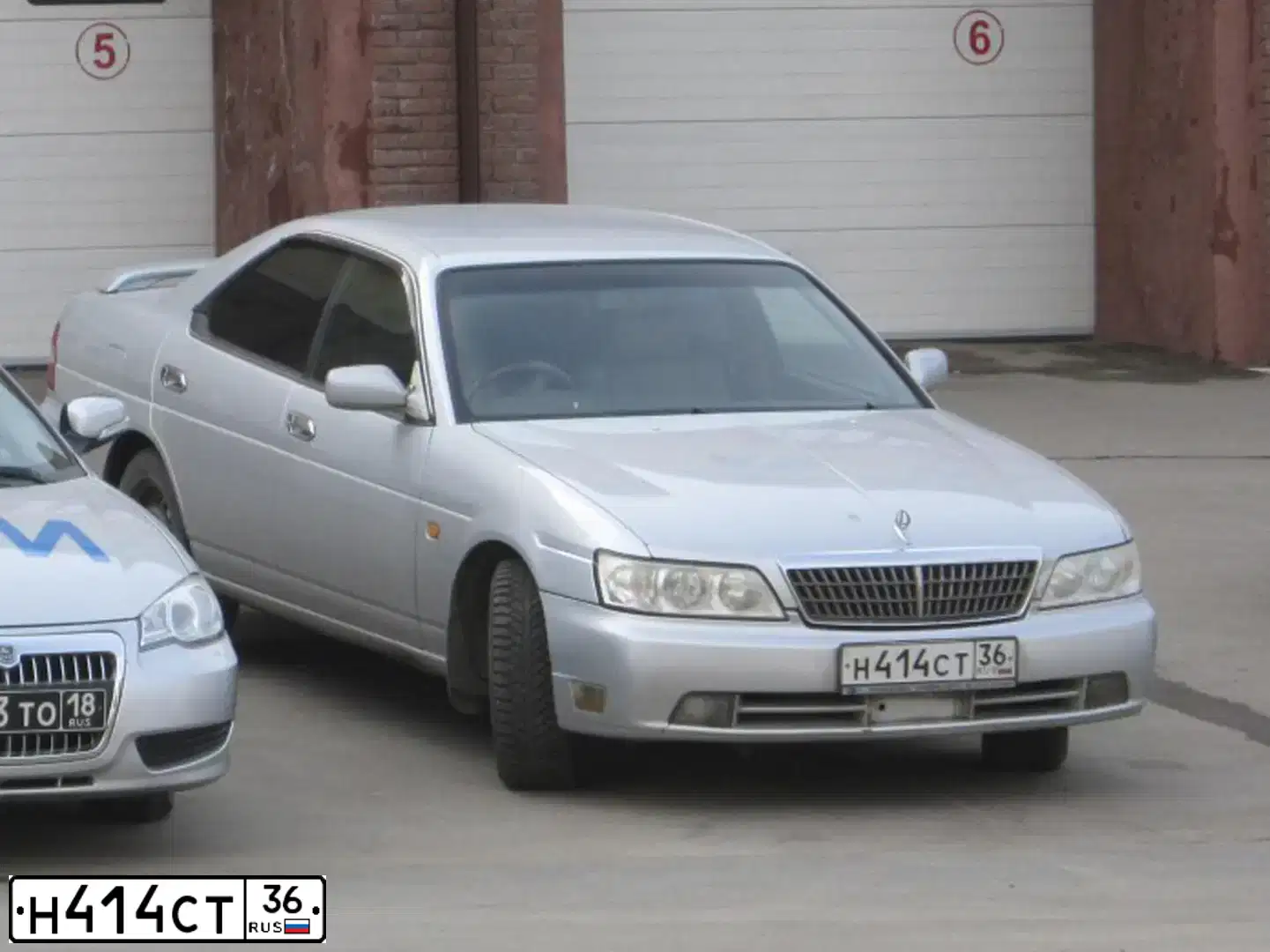 Фото автомобиля NISSAN LAUREL, 2001 — госномер С081ТУ152