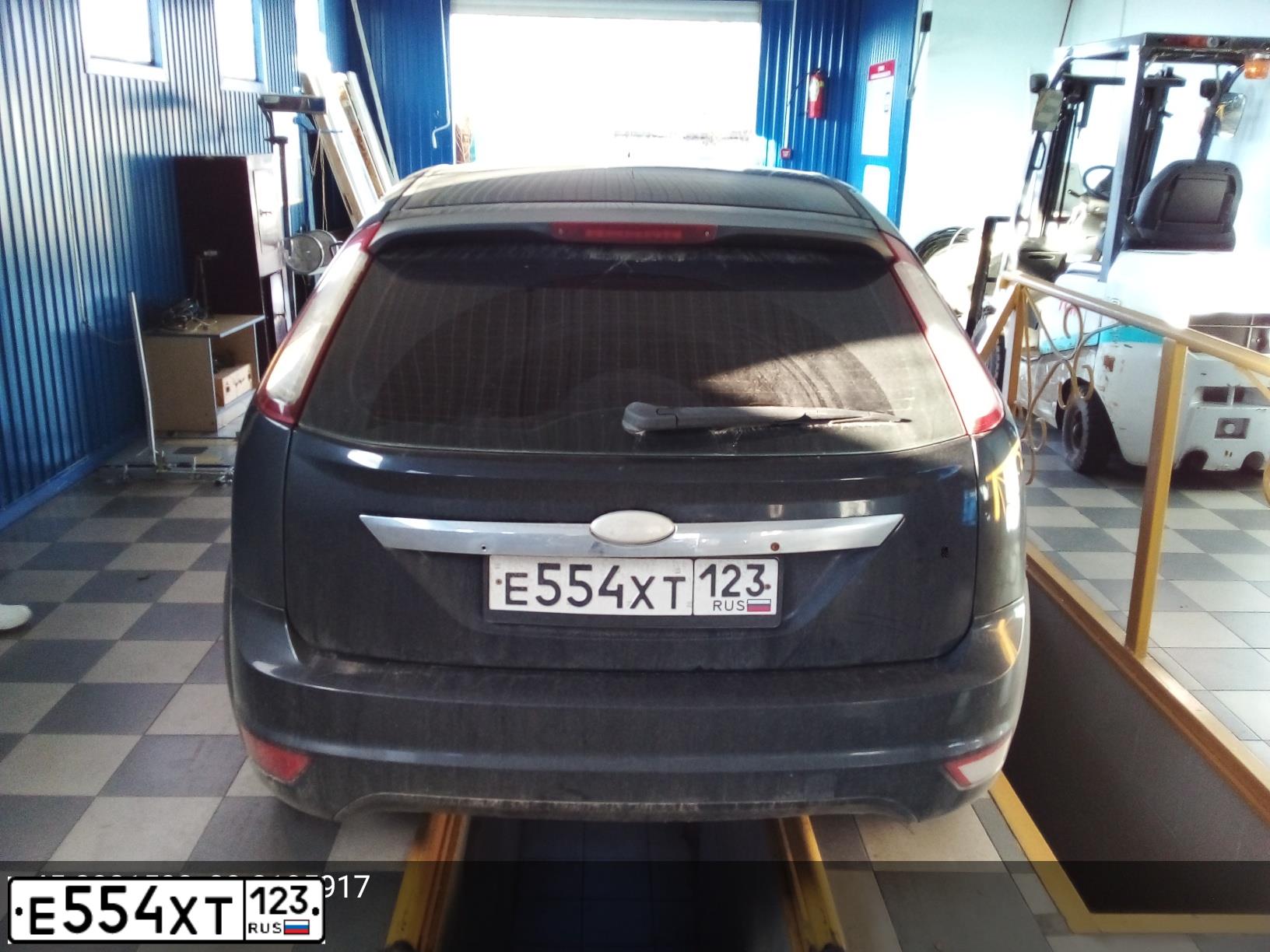 Фото автомобиля FORD FOCUS, 2008 — госномер У837МТ47. Цвет: ЧЕРНЫЙ