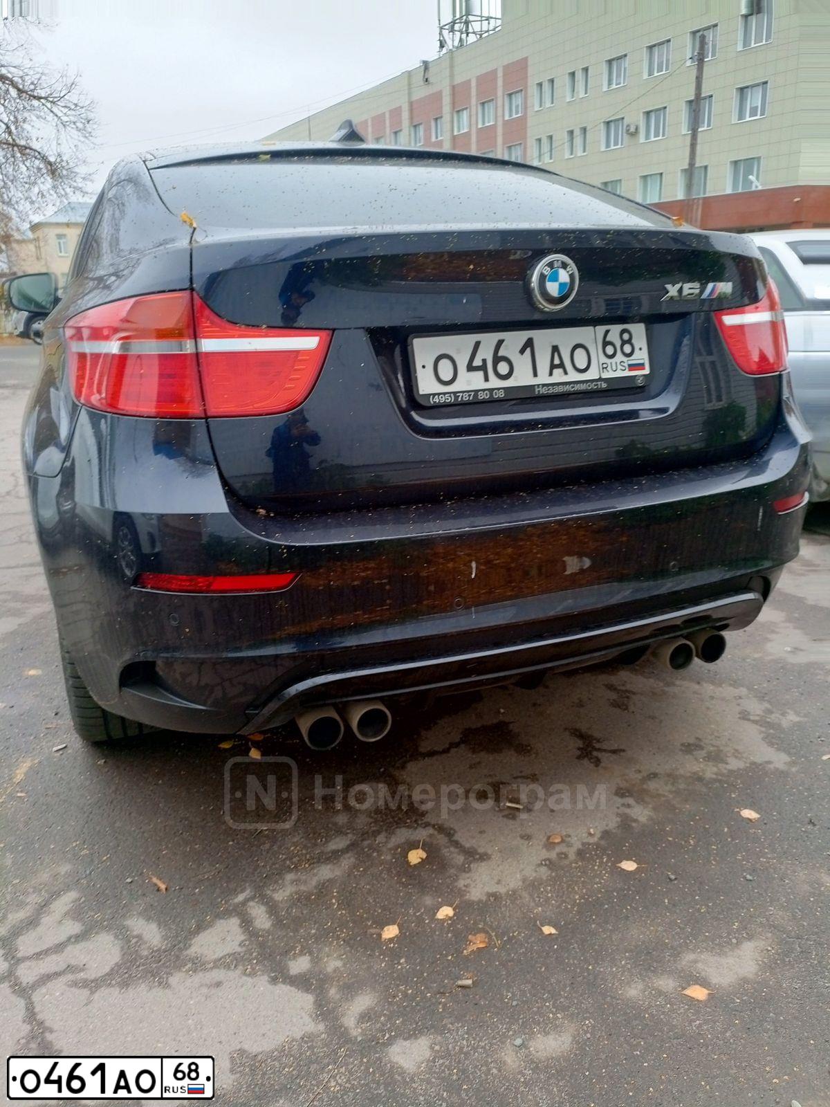 Фото автомобиля BMW X6, 2011 — госномер Р034МН977. Цвет: Темно-синий