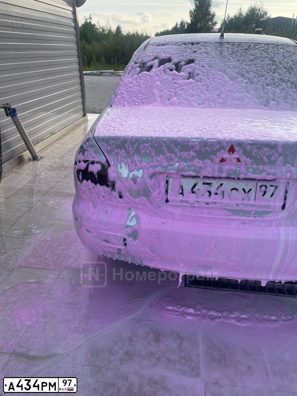 Фото автомобиля NISSAN X-TRAIL, 2004 — госномер М151ВВ142. Цвет: СЕРЫЙ