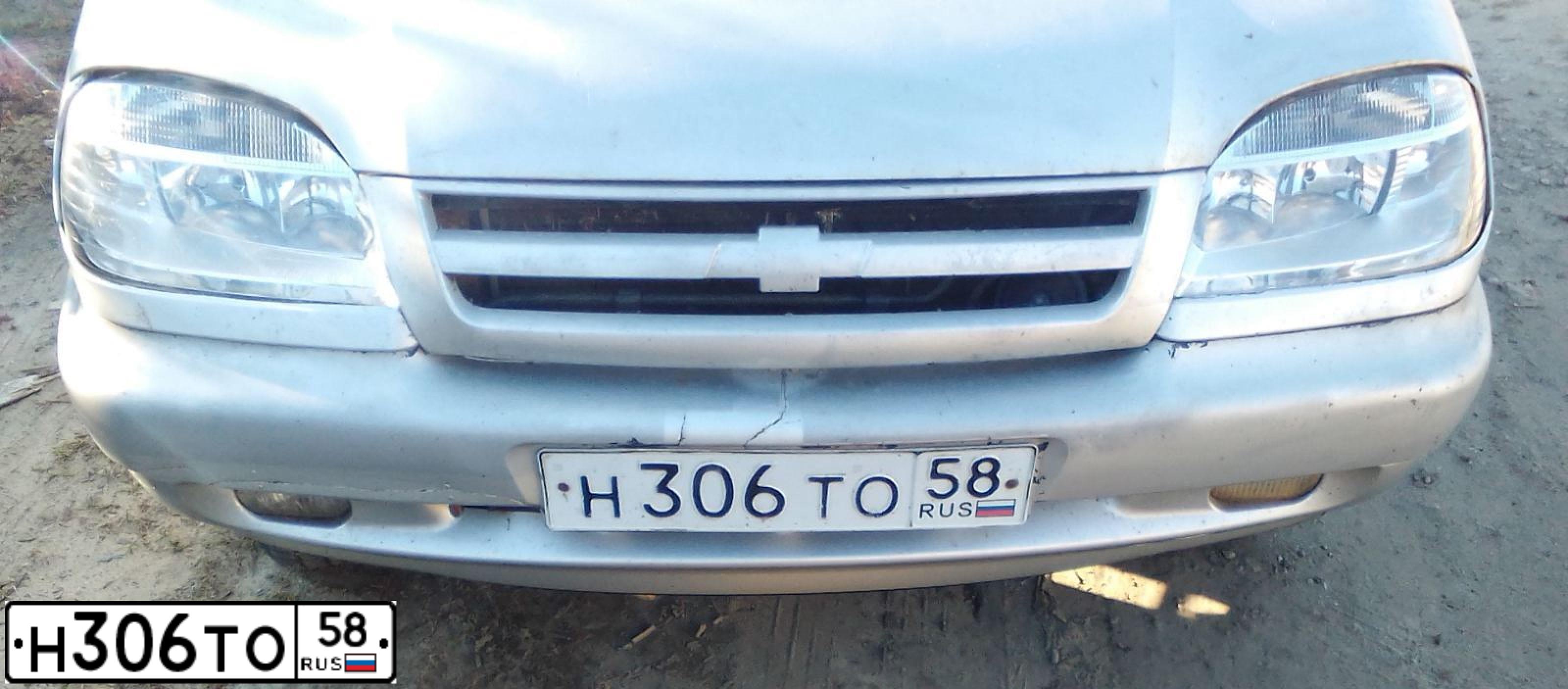 Фото автомобиля CHEVROLET NIVA, 2004 — госномер Н306ТО58
