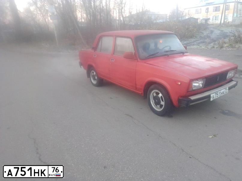Фото автомобиля GAZ 3110 WOLGA, 2004 — госномер А751НК76. Цвет: ЧЕРНЫЙ