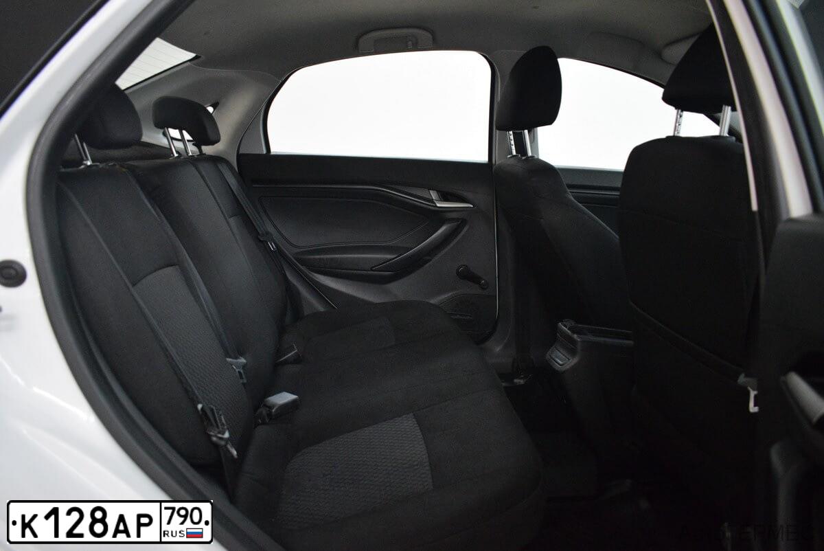 Фото автомобиля LADA VESTA, 2020 — госномер К128АР790. Цвет: Белый
