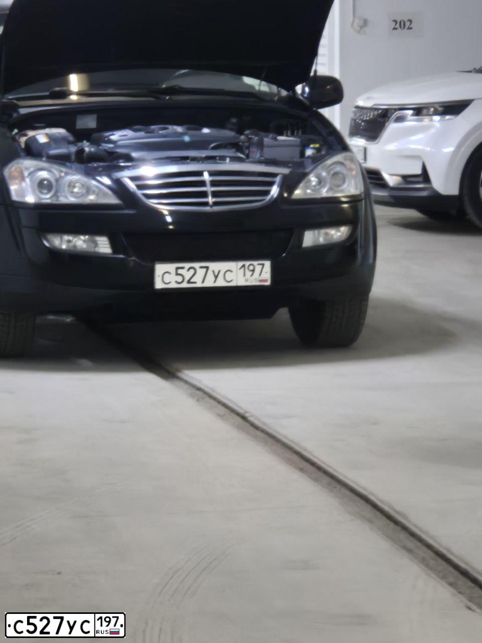 Фото автомобиля SSANGYONG KYRON II, 2012 — госномер С700МА977