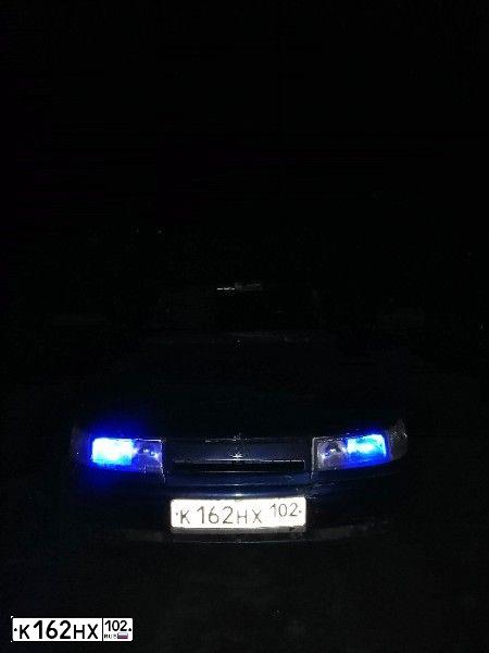 Фото автомобиля LADA 2112, 2003 — госномер М723ОУ02. Цвет: СЕРЕБ  ЯРКО-СИНИЙ