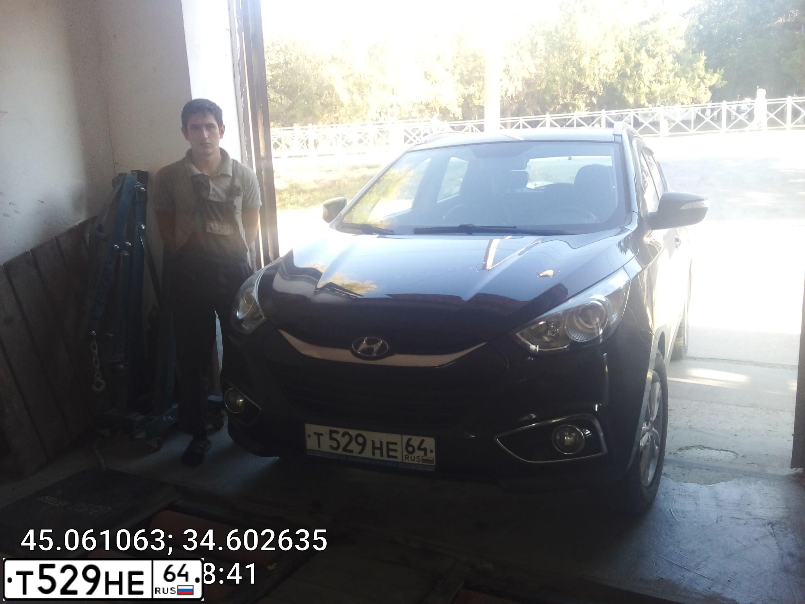 Фото автомобиля HYUNDAI IX35 GLS, 2010 — госномер М167ТВ82. Цвет: ЧЕРНЫЙ