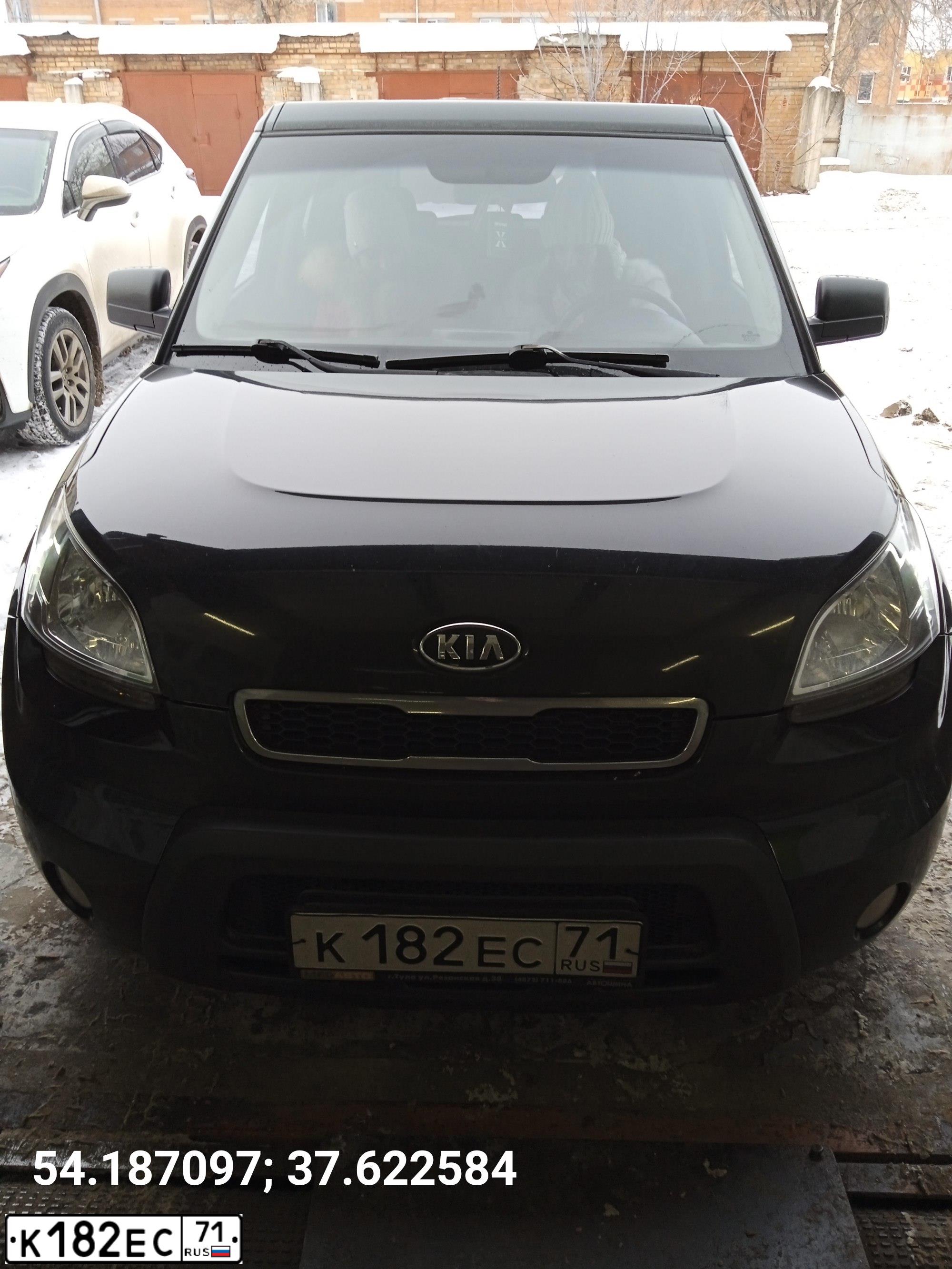 Фото автомобиля KIA SOUL, 2009 — госномер К182ЕС71. Цвет: ЧЕРНЫЙ