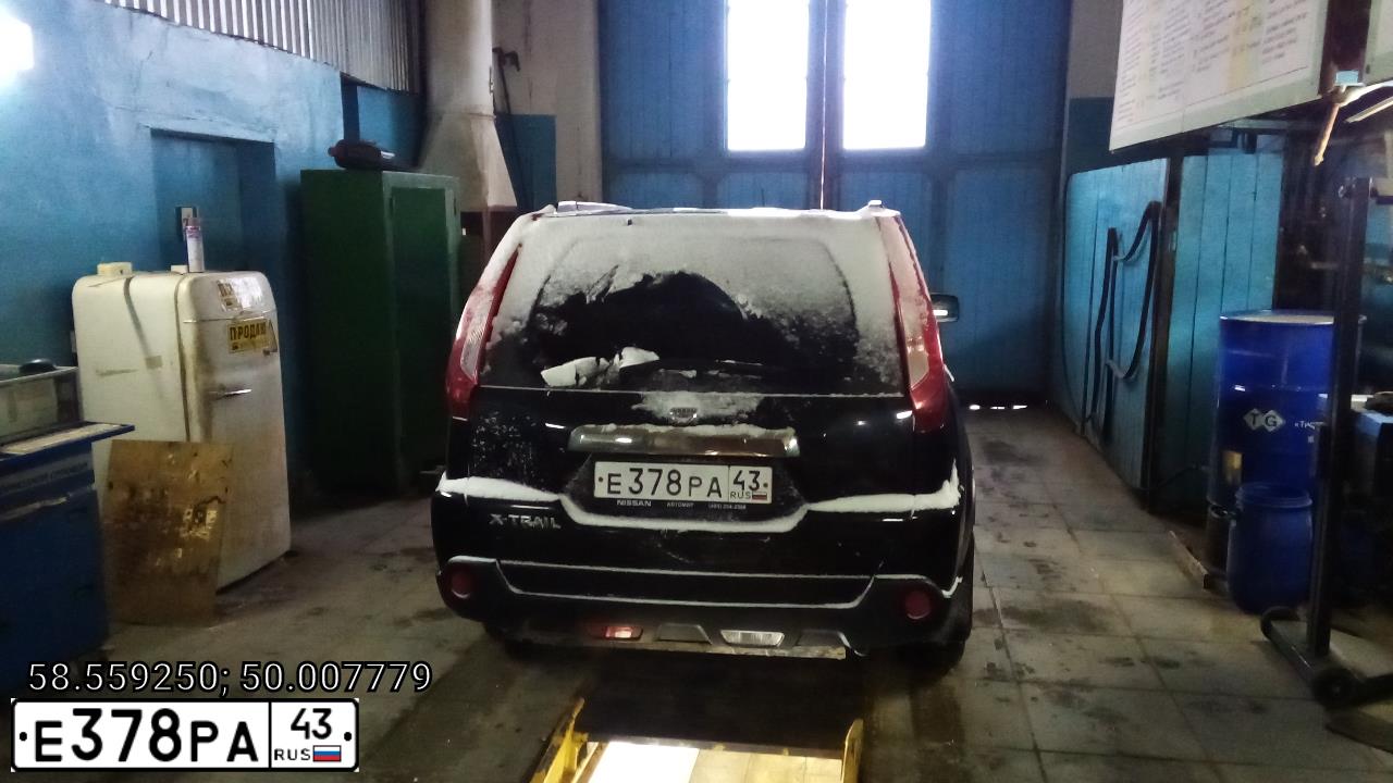 Фото автомобиля NISSAN X-TRAIL, 2014 — госномер Е378РА43. Цвет: ЧЕРНЫЙ