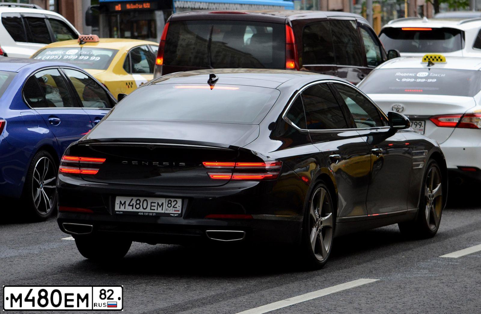 Фото автомобиля ГЕНЕЗИС G80, 2021 — госномер М480ЕМ82. Цвет: ЧЕРНЫЙ