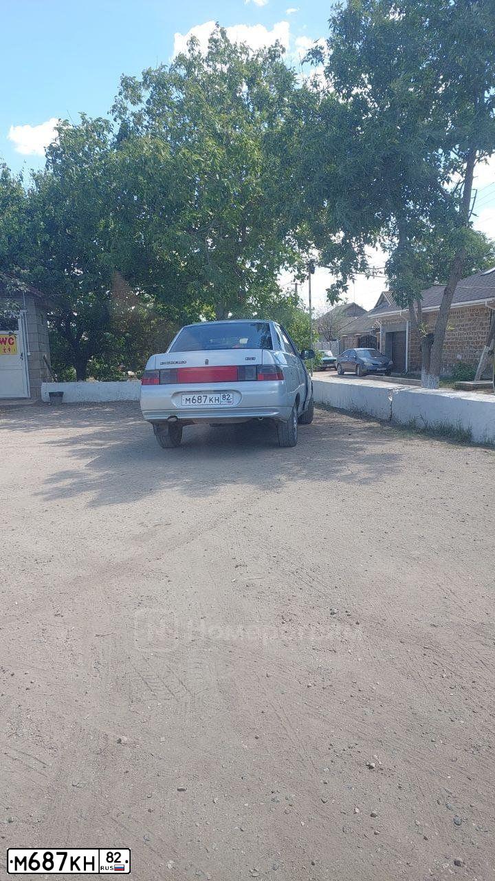 Фото автомобиля LADA 2110, 2004 — госномер М687КН82