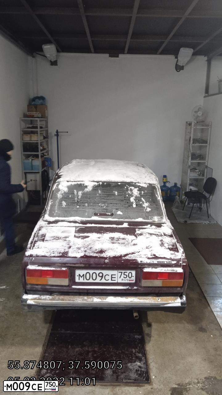 Фото автомобиля LADA 2172 PRIORA, 2009 — госномер Р422ТУ750. Цвет: СРЕДНИЙ СЕРО-ЗЕЛЕНЫЙ МЕТ.