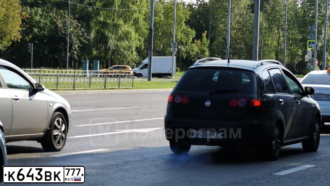 Фото автомобиля FIAT CROMA, 2008 — госномер К643ВК777. Цвет: ЧЕРНЫЙ