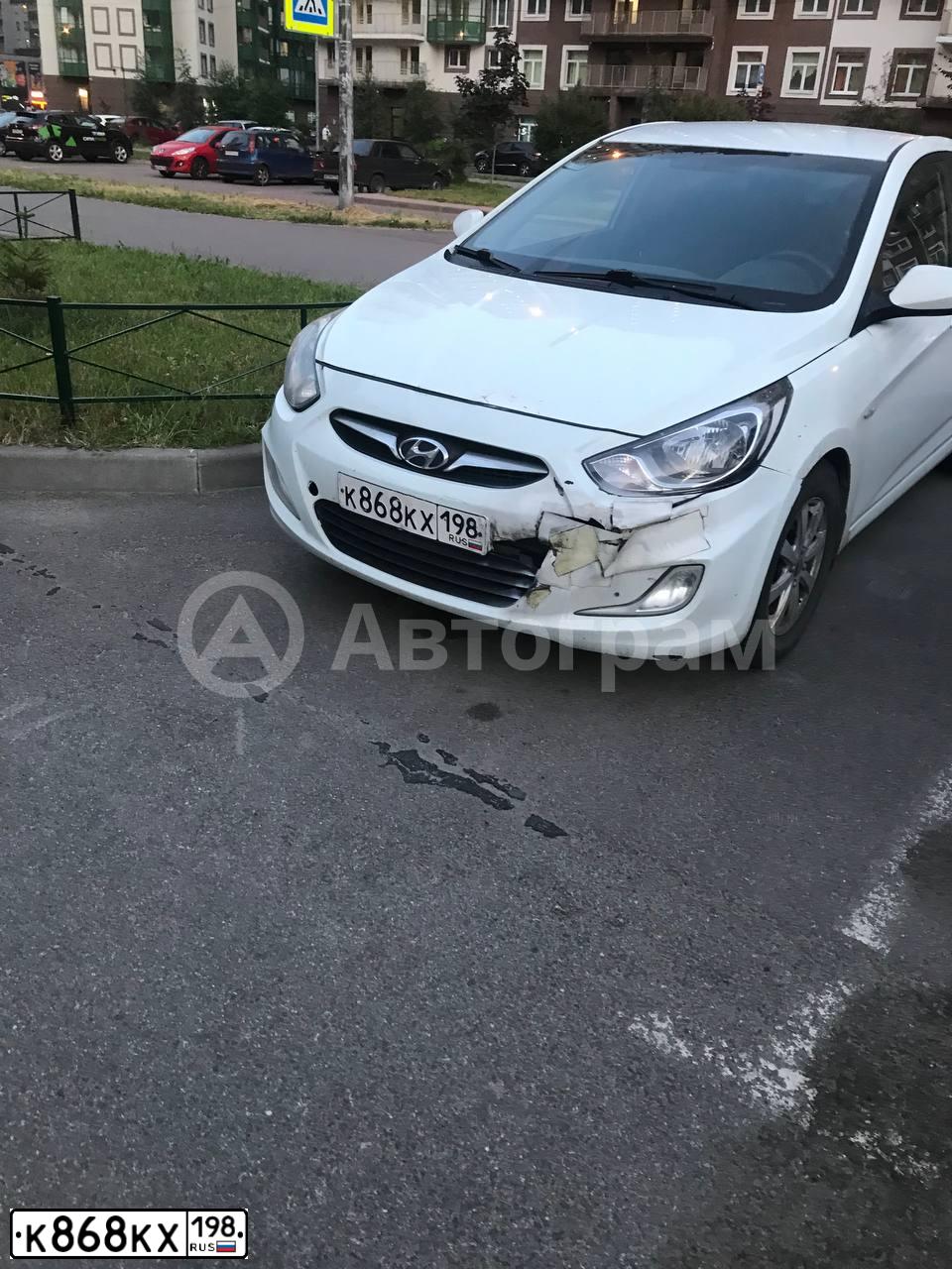 Фото автомобиля HYUNDAI SOLARIS, 2012 — госномер Е163ВА181. Цвет: Белый