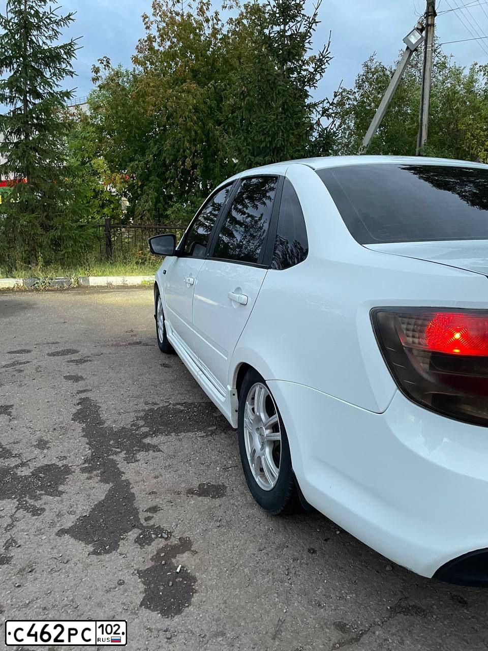 Фото автомобиля AUDI A6, 2001 — госномер А162ВН172. Цвет: БЕЛЫЙ