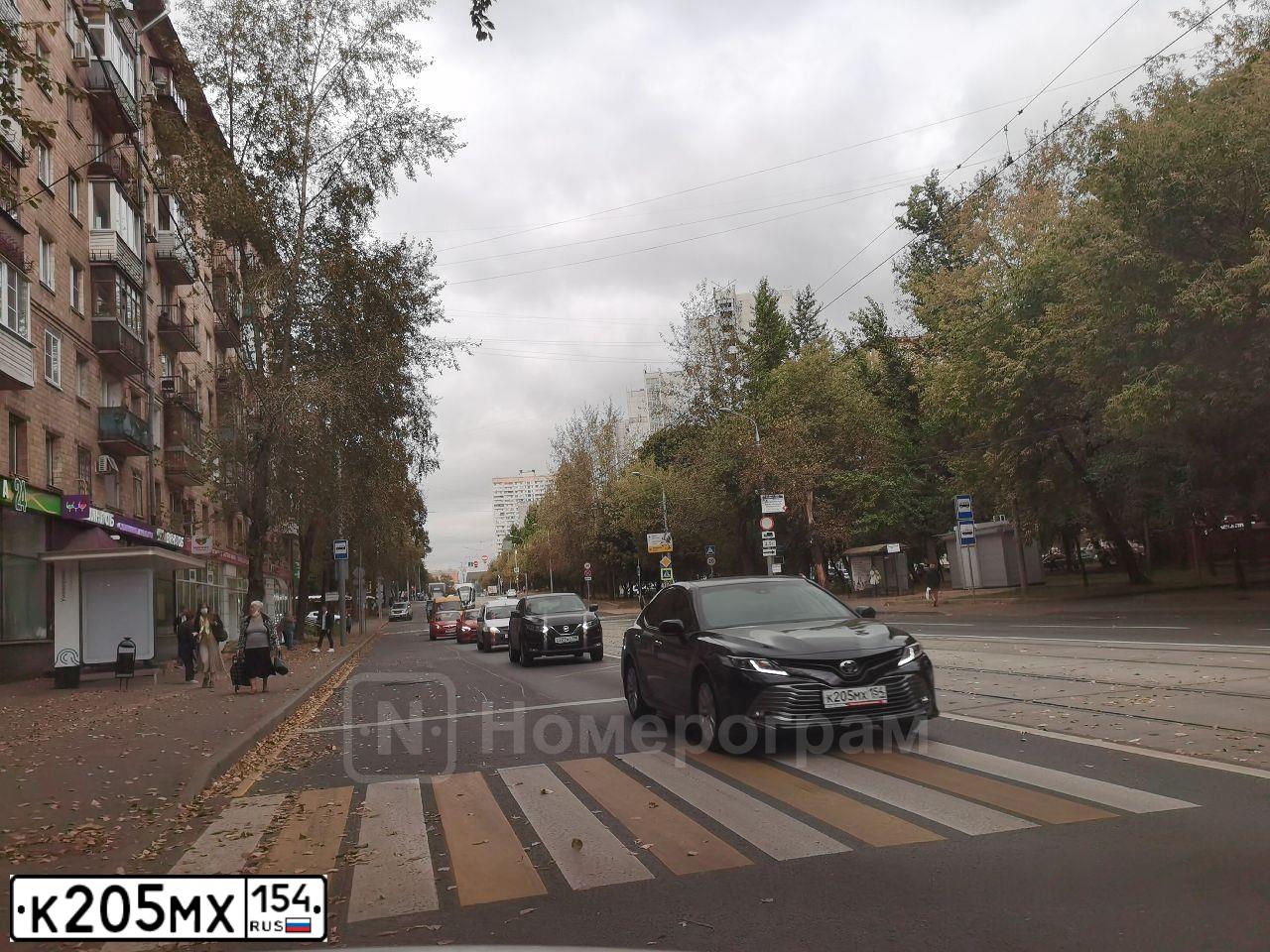Фото автомобиля TOYOTA CAMRY, 2018 — госномер С285СО40