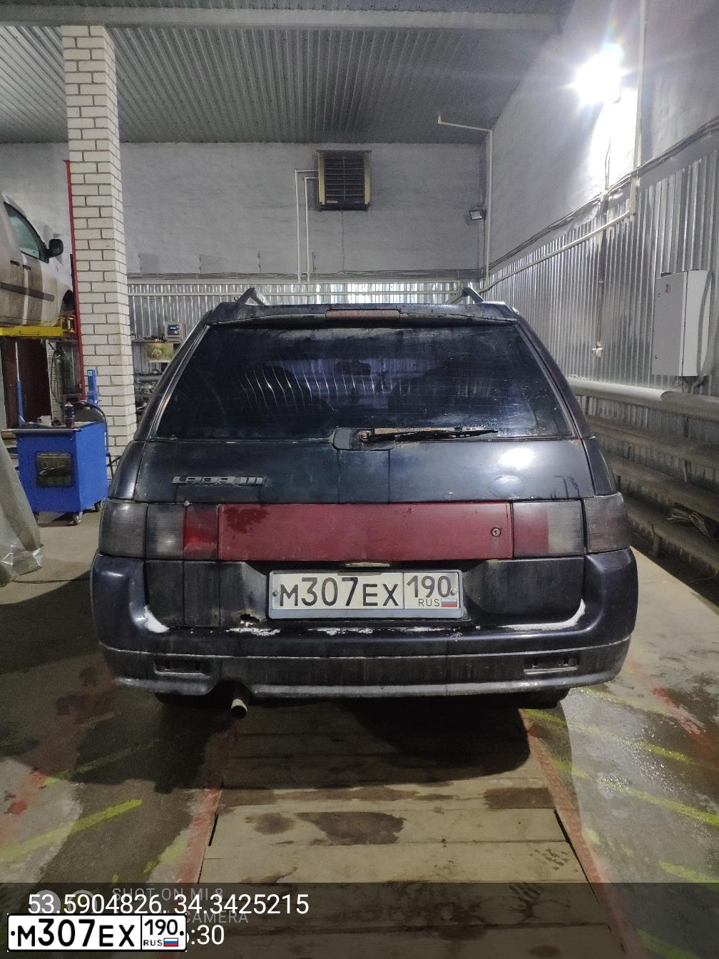 Фото автомобиля LADA 2111, 2006 — госномер М307ЕХ190. Цвет: ГРАФИТОВЫЙ МЕТАЛЛИК
