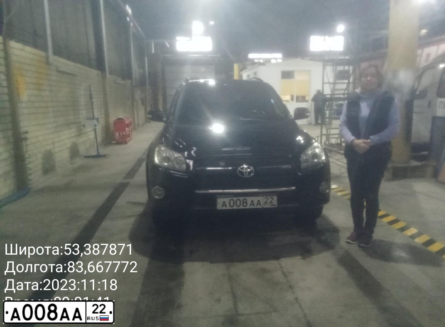 Фото автомобиля TOYOTA RAV4, 2009 — госномер А008АА22. Цвет: ЧЕРНЫЙ