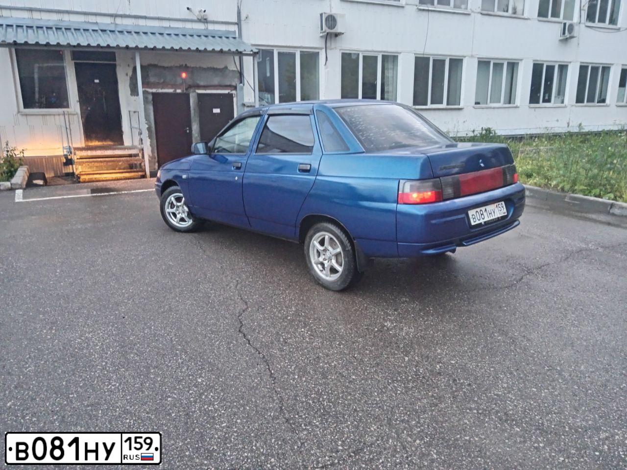 Фото автомобиля LADA 2110, 2005 — госномер В081НУ159