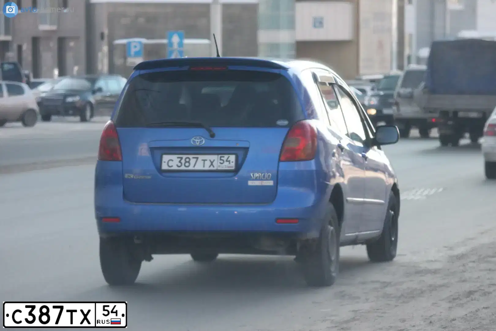 Фото автомобиля TOYOTA COROLLA SPACIO, 2001 — госномер С387ТХ54