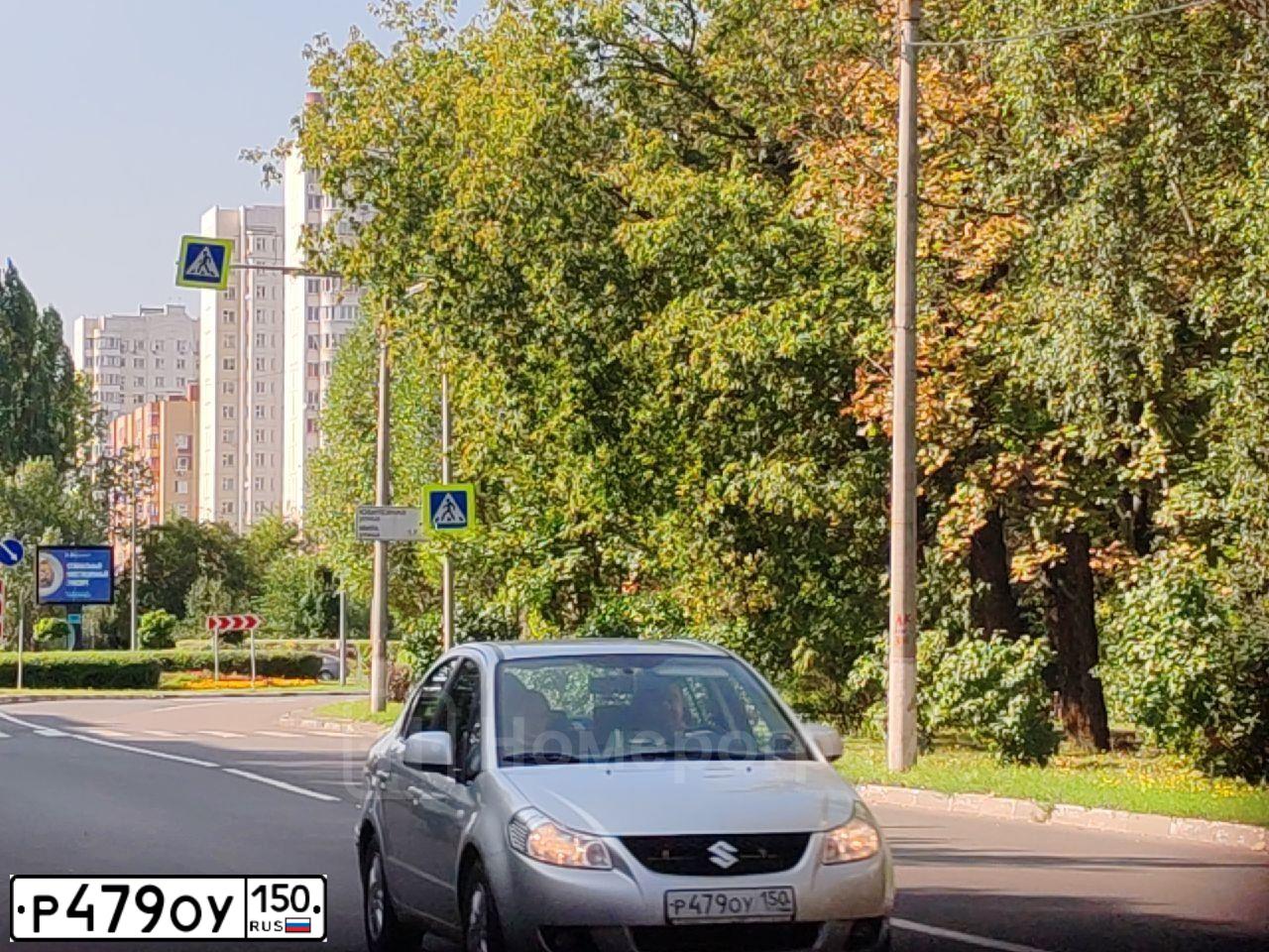 Фото автомобиля SUZUKI SX 4, 2007 — госномер Р479ОУ150. Цвет: СЕРЕБРИСТЫЙ
