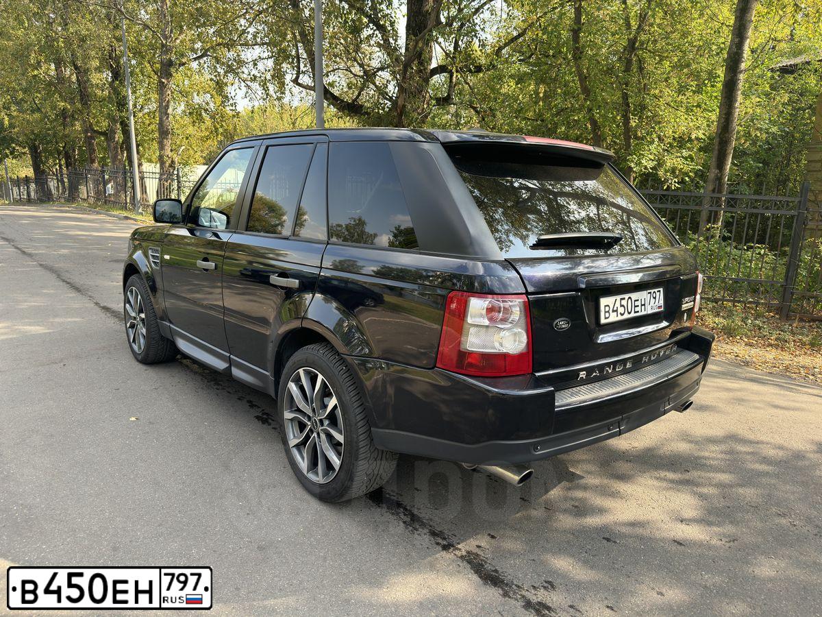 Фото автомобиля LAND ROVER RANGE ROVER, 2008 — госномер Н502ТЕ35. Цвет: Темно-синий