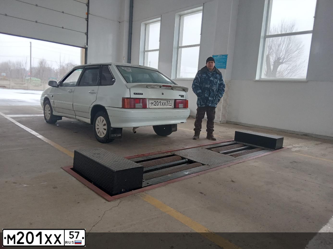 Фото автомобиля LADA 2114 SAMARA, 2004 — госномер М201ХХ57. Цвет: Белый