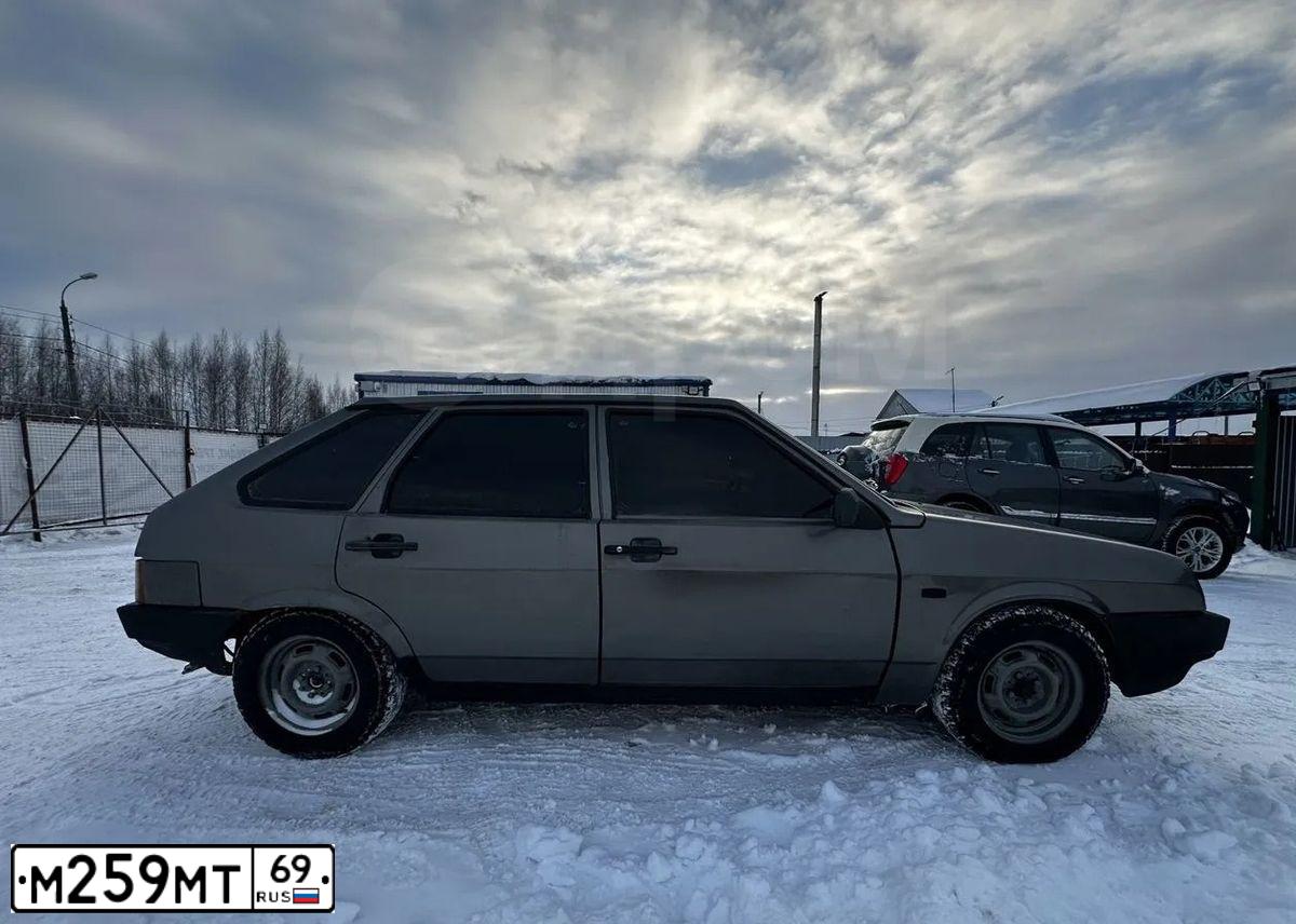 Фото автомобиля LADA 2109 SAMARA, 1994 — госномер М259МТ69. Цвет: МОКРЫЙ АСФАЛЬТ