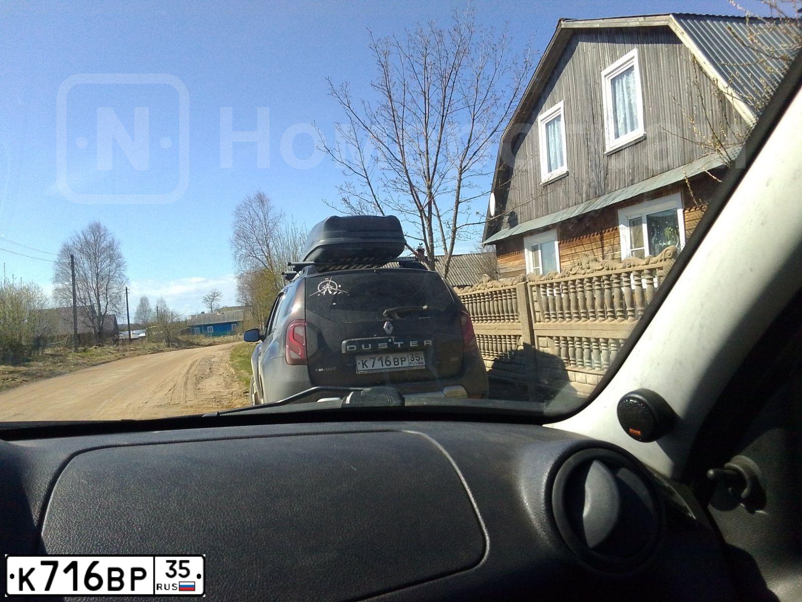 Фото автомобиля RENAULT DUSTER, 2018 — госномер К716ВР35. Цвет: ТЕМНО-КОРИЧНЕВЫЙ