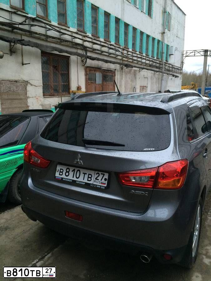 Фото автомобиля MITSUBISHI ASX, 2013 — госномер В810ТВ27. Цвет: СЕРЫЙ