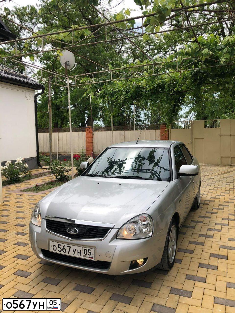 Фото автомобиля LADA 2170 PRIORA, 2014 — госномер В855УМ09. Цвет: СВЕТЛО-СЕРЕБРИСТЫЙ МЕТАЛЛ
