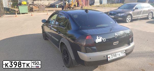 Фото автомобиля RENAULT MEGANE, 2006 — госномер К398ТК150. Цвет: ЧЕРНЫЙ