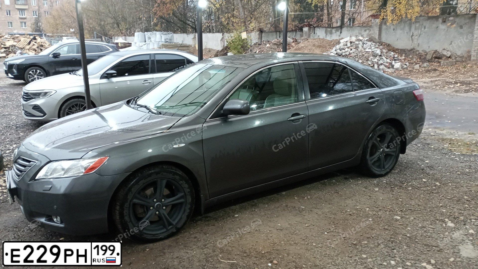 Фото автомобиля TOYOTA CAMRY, 2007 — госномер Н698РО702. Цвет: Серый