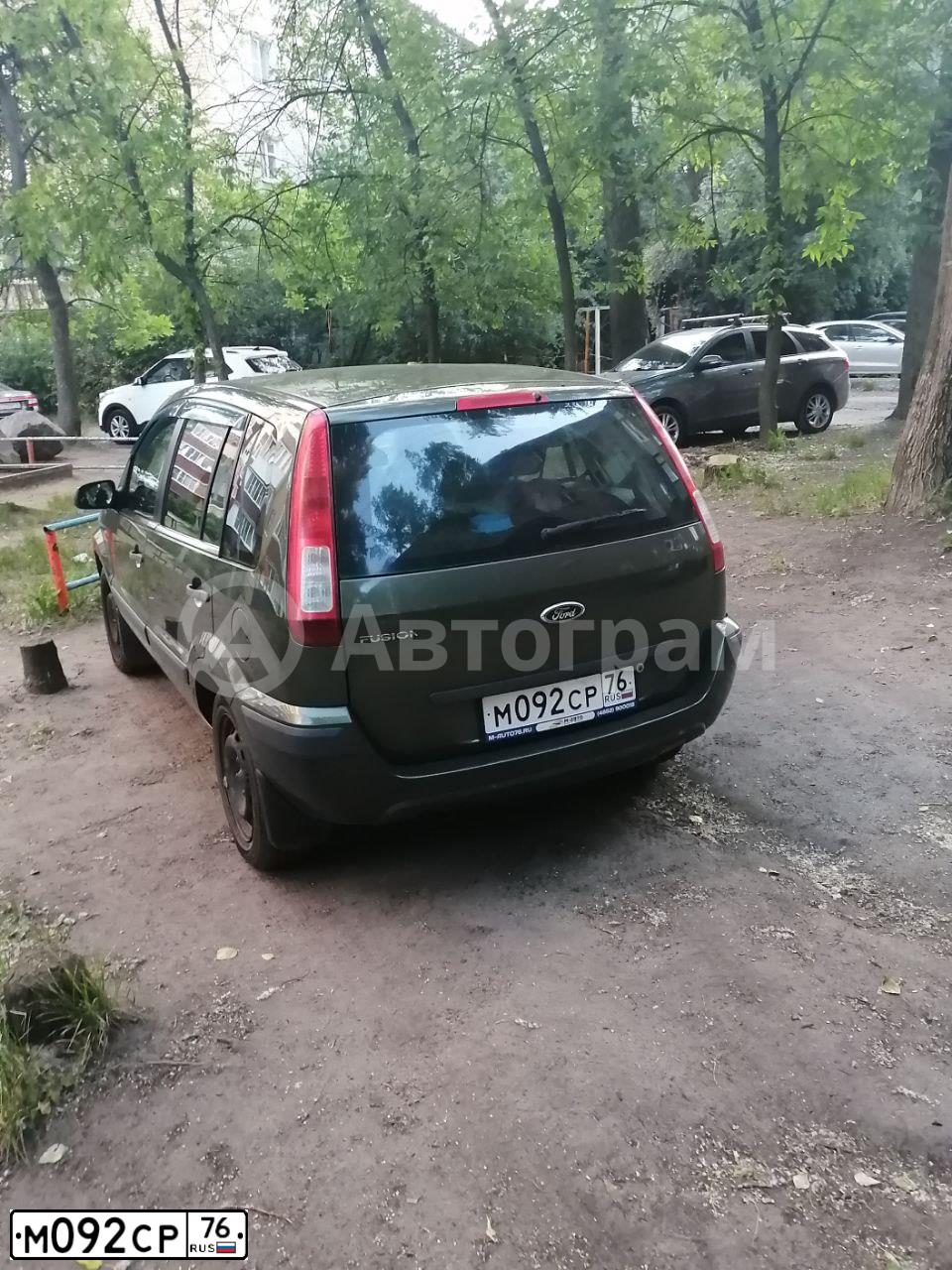 Фото автомобиля FORD FUSION, 2007 — госномер М092СР76. Цвет: ЗЕЛЕНЫЙ