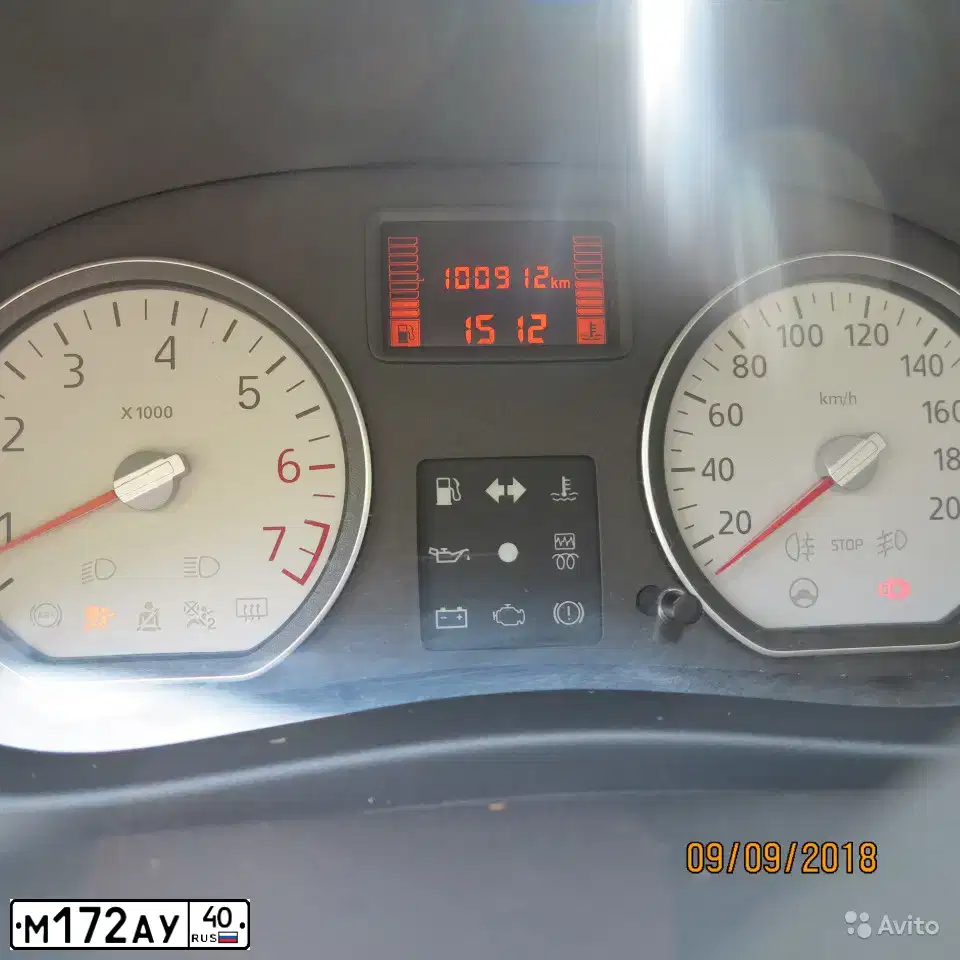 Фото автомобиля RENAULT LOGAN, 2010 — госномер М172АУ40. Цвет: ЧЕРНЫЙ