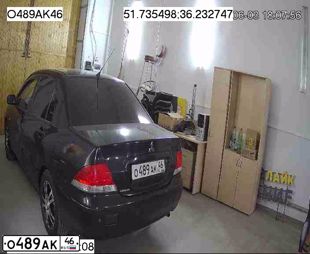Фото автомобиля MITSUBISHI LANCER, 2005 — госномер О489АК46. Цвет: ЧЕРНЫЙ