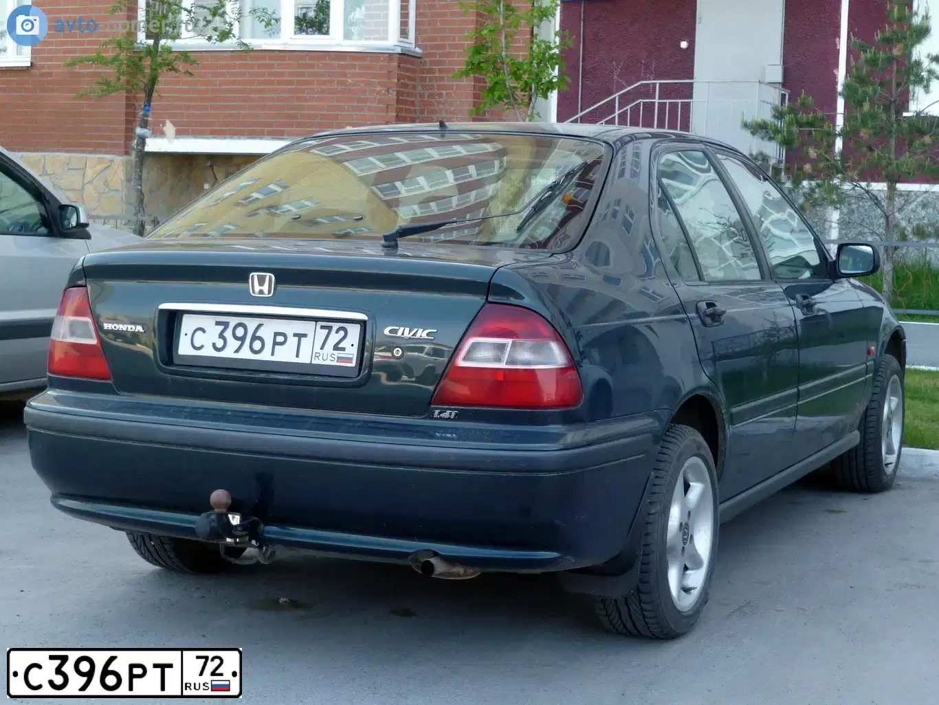 Фото автомобиля HONDA CIVIC, 1998 — госномер А034РС155. Цвет: ЗЕЛЕНЫЙ