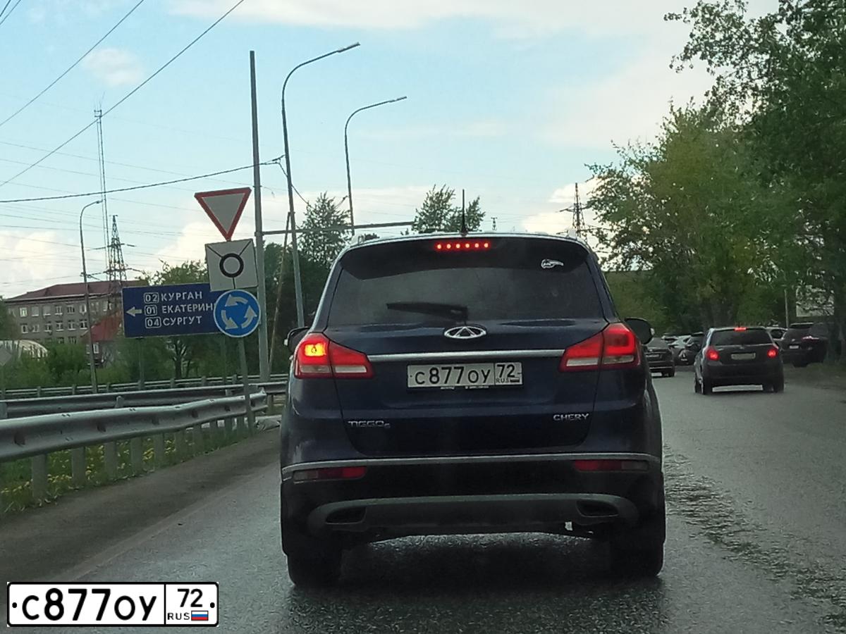 Фото автомобиля LADA VESTA, 2018 — госномер В988АМ164. Цвет: Белый