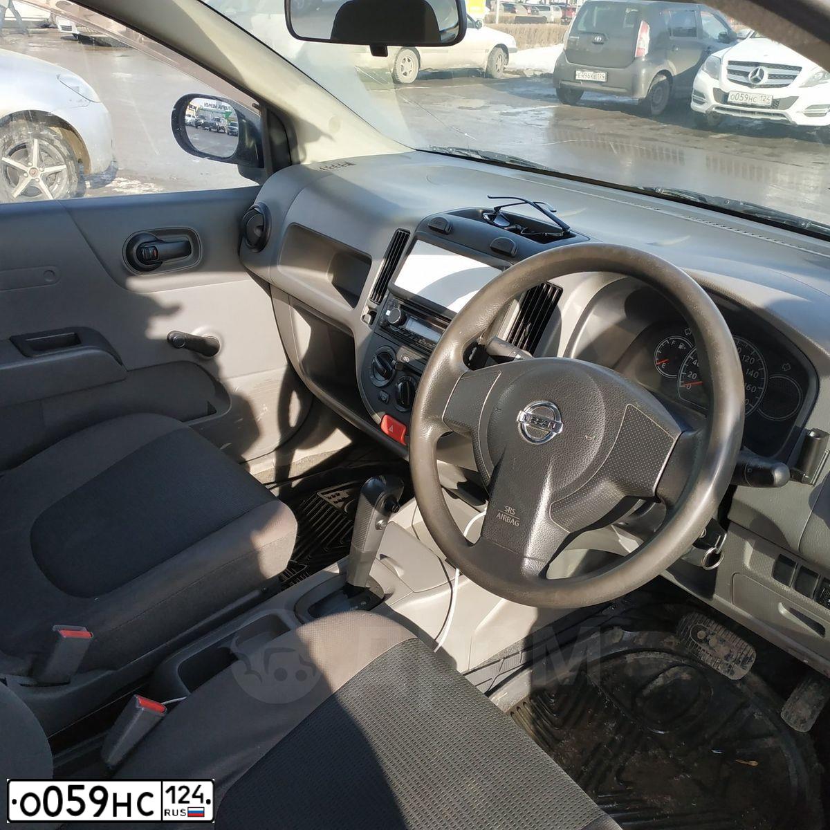 Фото автомобиля MERCEDES GLK-KLASSE, 2013 — госномер О059НС124. Цвет: Белый