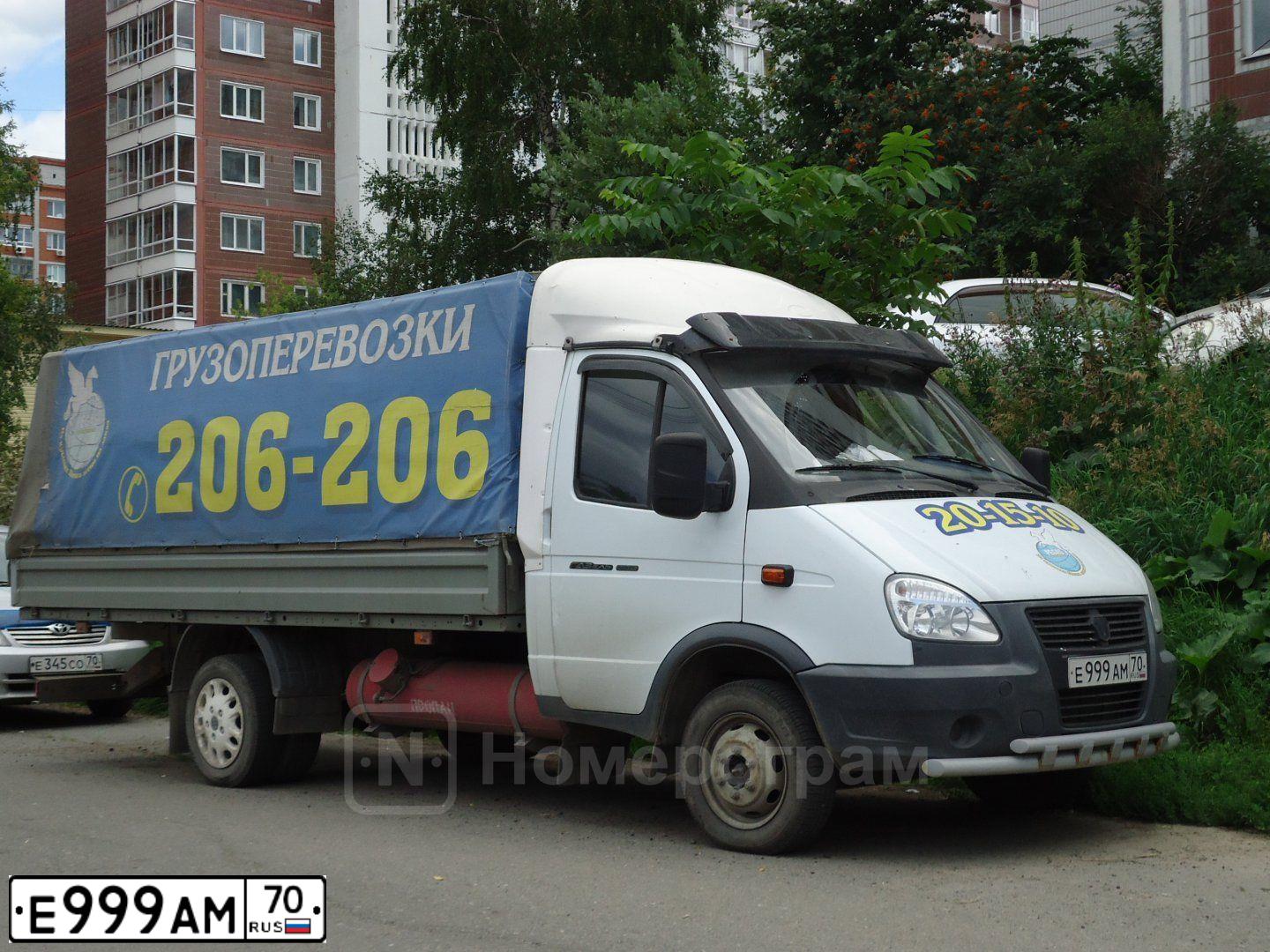 Фото автомобиля GAZ 3302 GAZEL, 2018 — госномер Е999АМ70. Цвет: БЕЛЫЙ