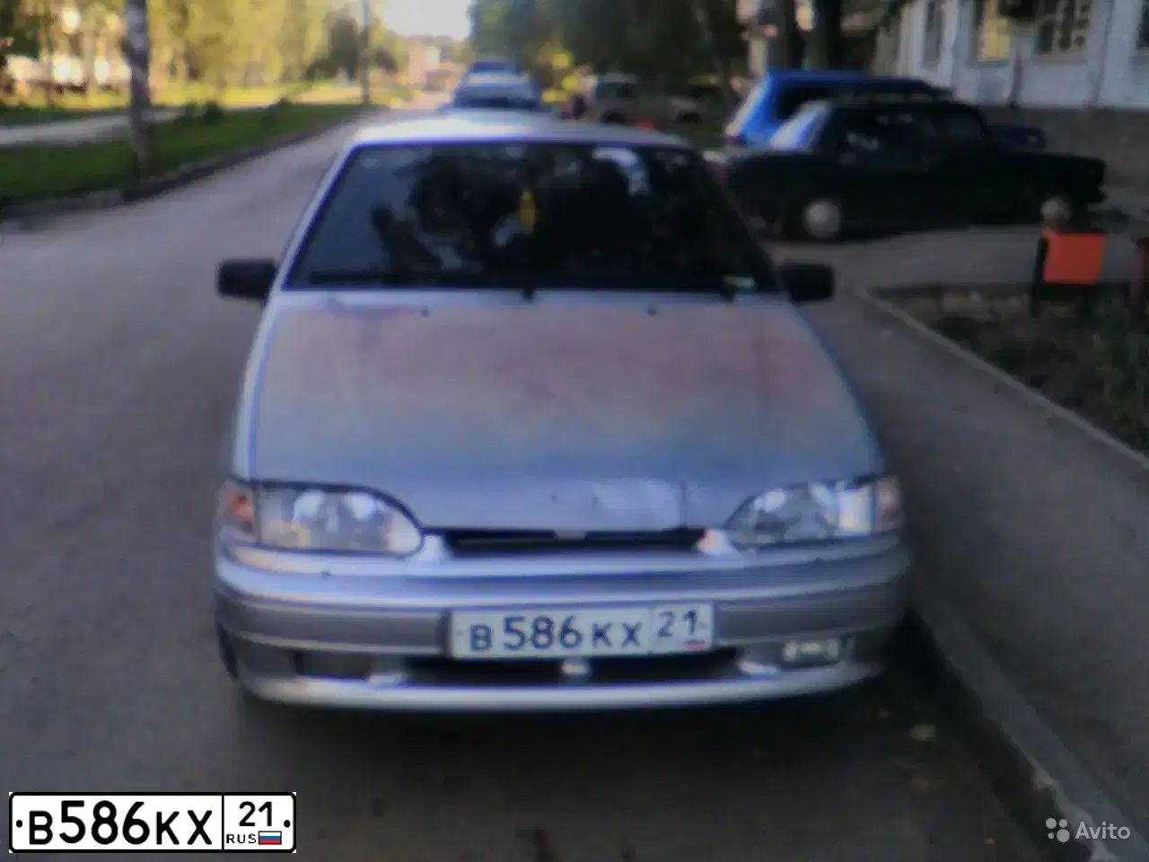 Фото автомобиля LADA 2114, 2007 — госномер В380ВК156. Цвет: СВЕТЛО-СЕРЕБРИСТЫЙ МЕТАЛЛ