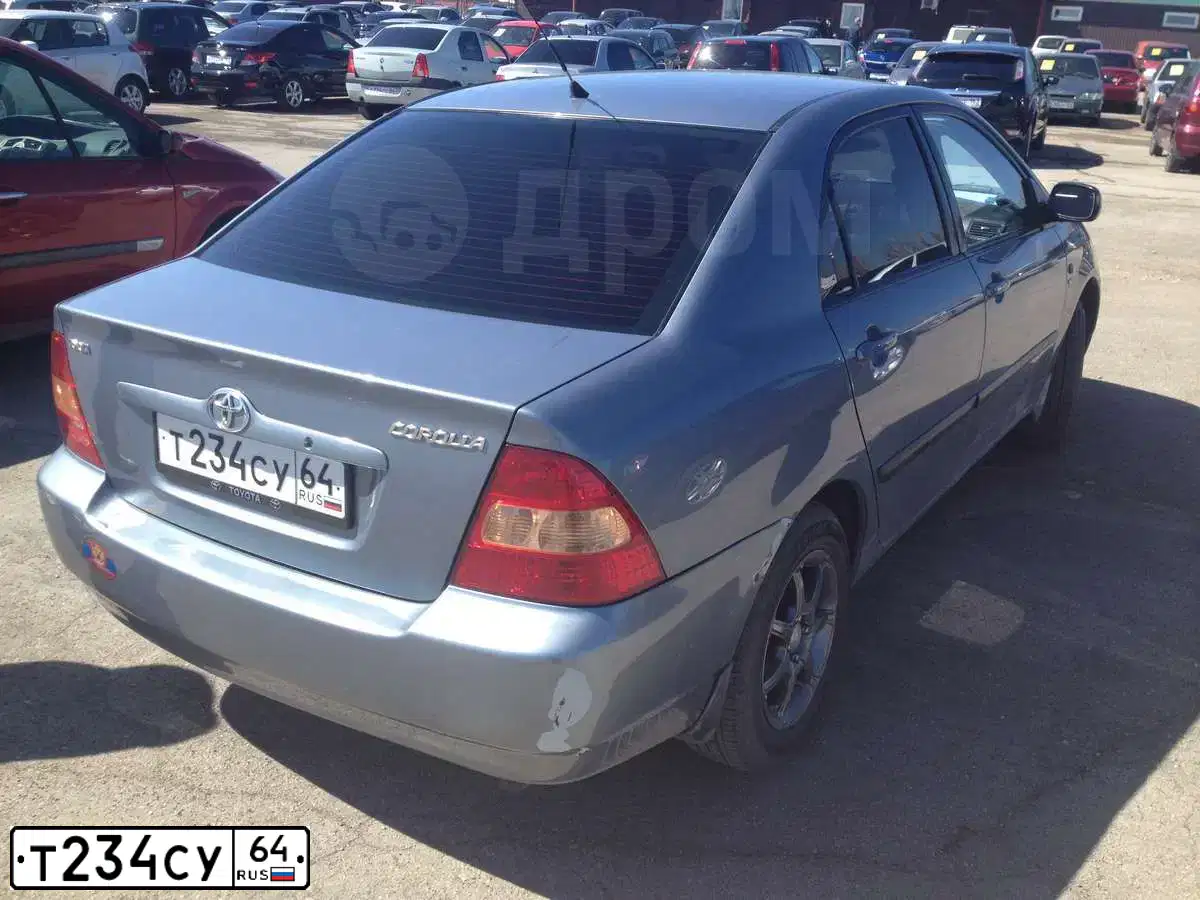 Фото автомобиля TOYOTA COROLLA, 2003 — госномер Р889СХ64. Цвет: СЕРО ГОЛУБОЙ